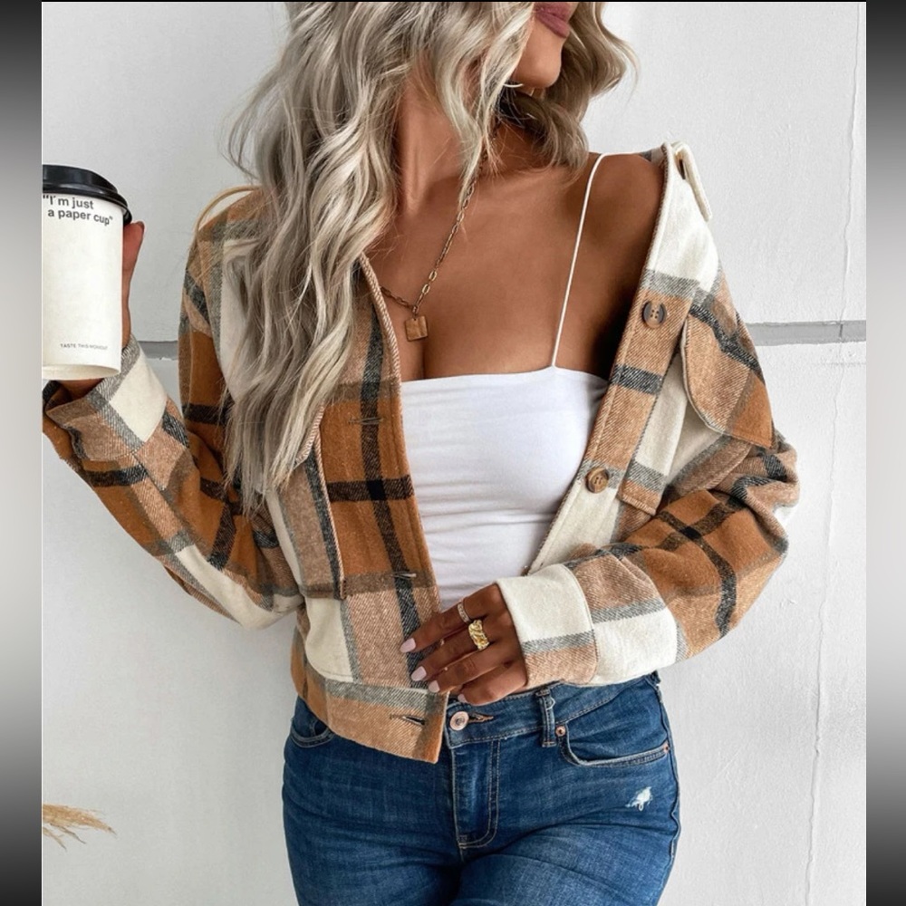 Boho navy blue plaid button down cropped jacket - Picture 8 of 16